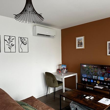 Maison La Capucine Sur Quai De Seine, Wifi, Machine A Laver, Parking Prive Gratuit Вернон Экстерьер фото